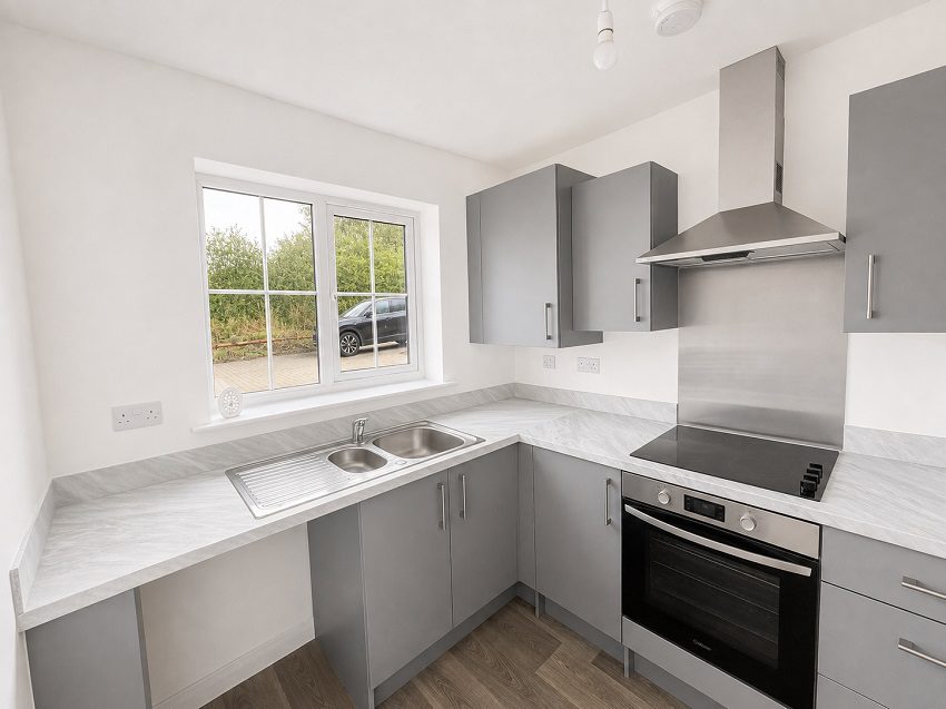 P108 Coppice Kitchen Pic 2