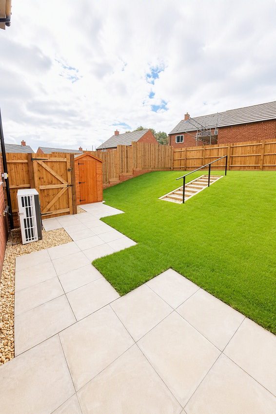 P71 Rushwick Garden