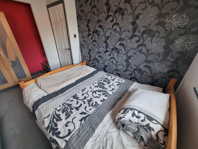 42 Byfield Rise 1000142051