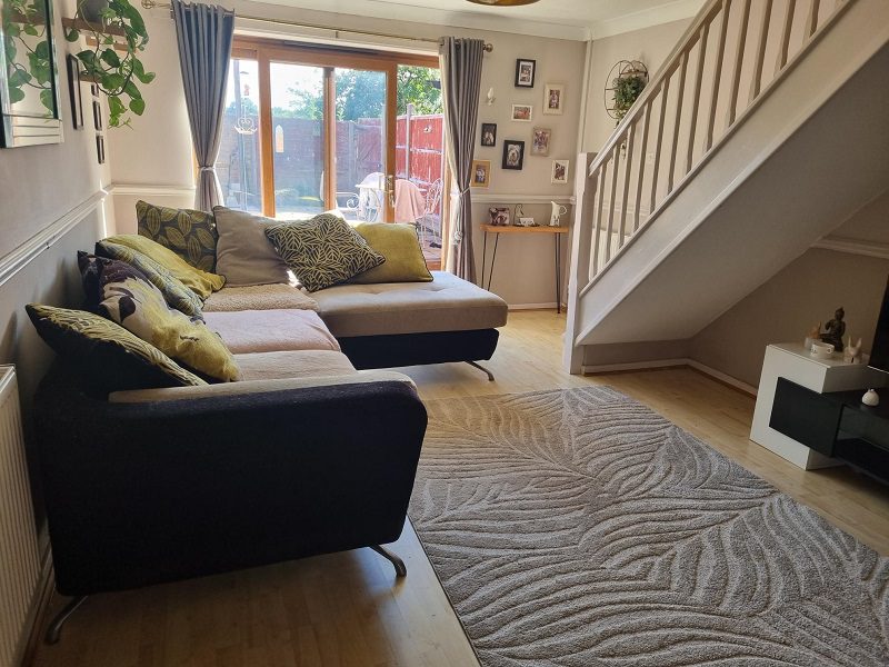 42 Byfield Rise 1000142435