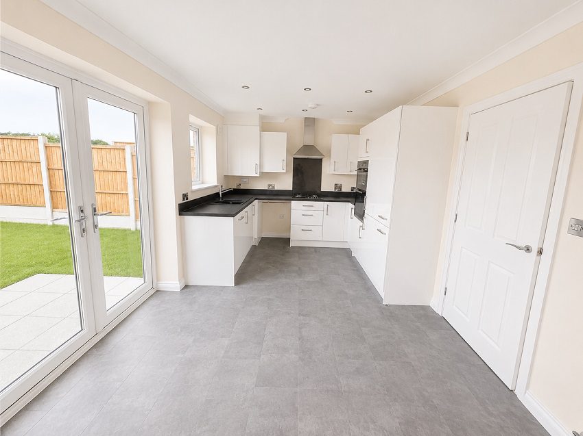 P2 Lowans Kitchen